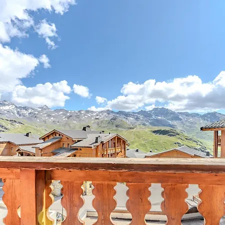 Alpine With Balcony Near The Slopes - Résidence Les Balcons De Appartamento